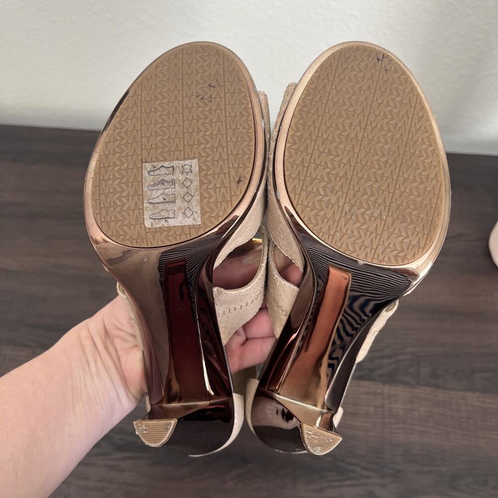 Michael Kors Womens Beige Leather Front Zip Strappy Stiletto Heels Size 8M - Picture 9 of 10